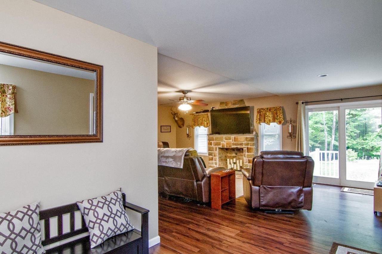 Cabin By The Creek With Private Creek Access Tannersville Exterior foto